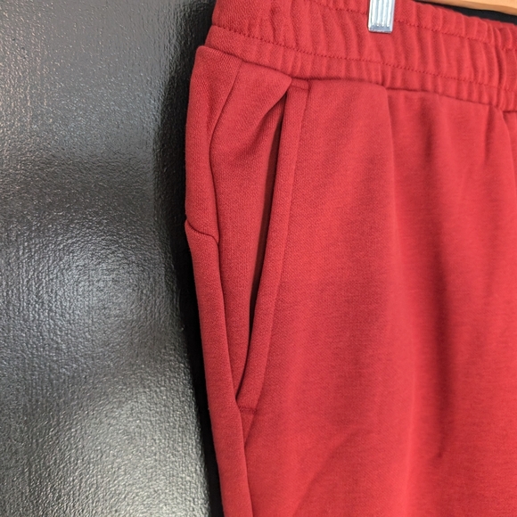 Puma Joggers Sweatpants Men's BNWT - Picture 5 of 15